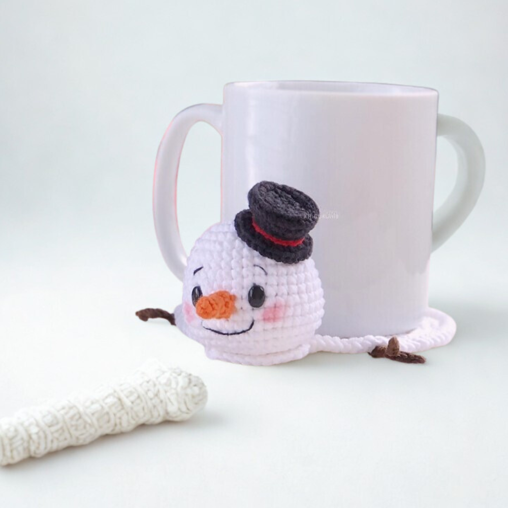 Amigurumi Christmas Coasters Crochet Pattern