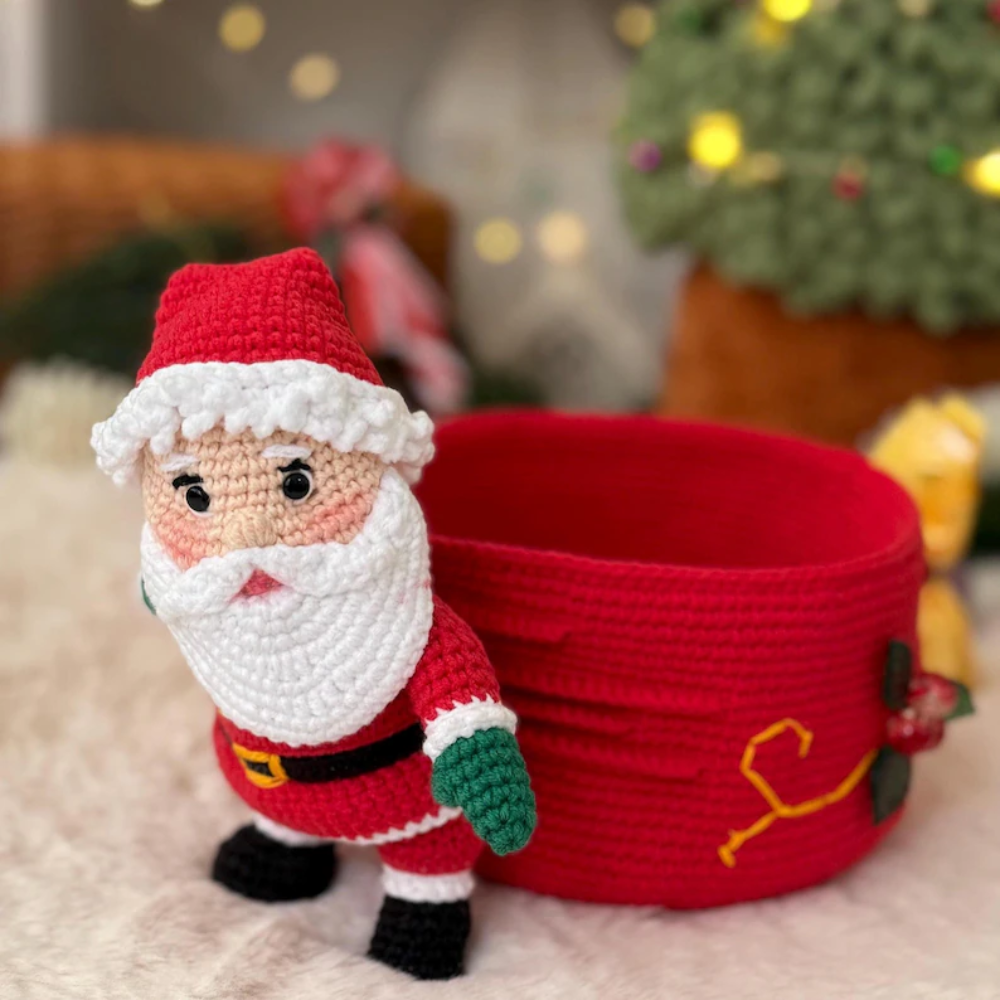 Classic Santa Crochet Pattern