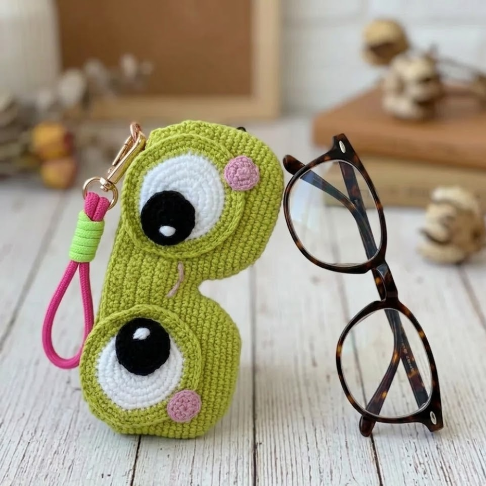 6 in 1 Critter Eyeglasses Holder