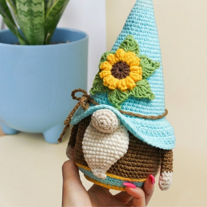 5 in 1 Hoppy Easter Garden Crochet Pattern