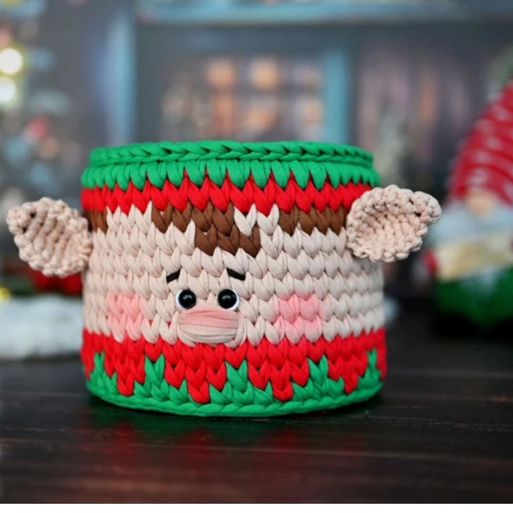 Christmas Character Basket Crochet Pattern