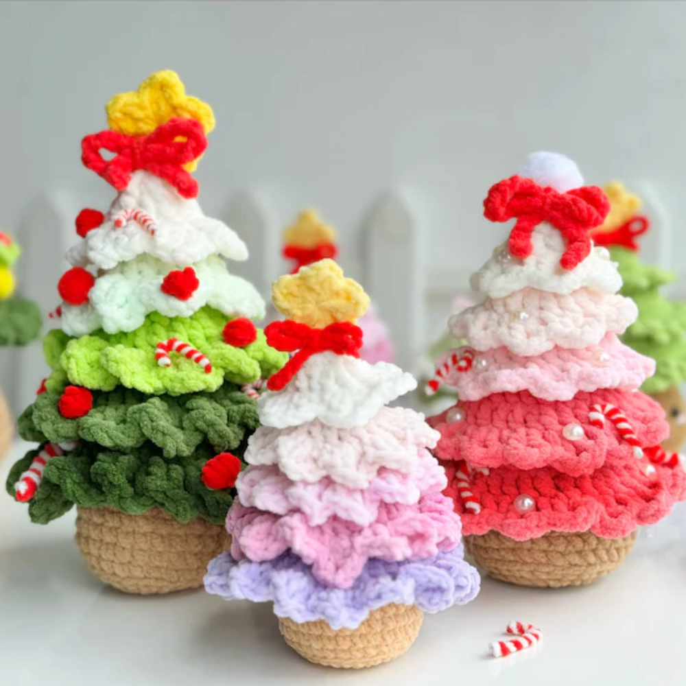 Sweet Christmas Tree Crochet Pattern