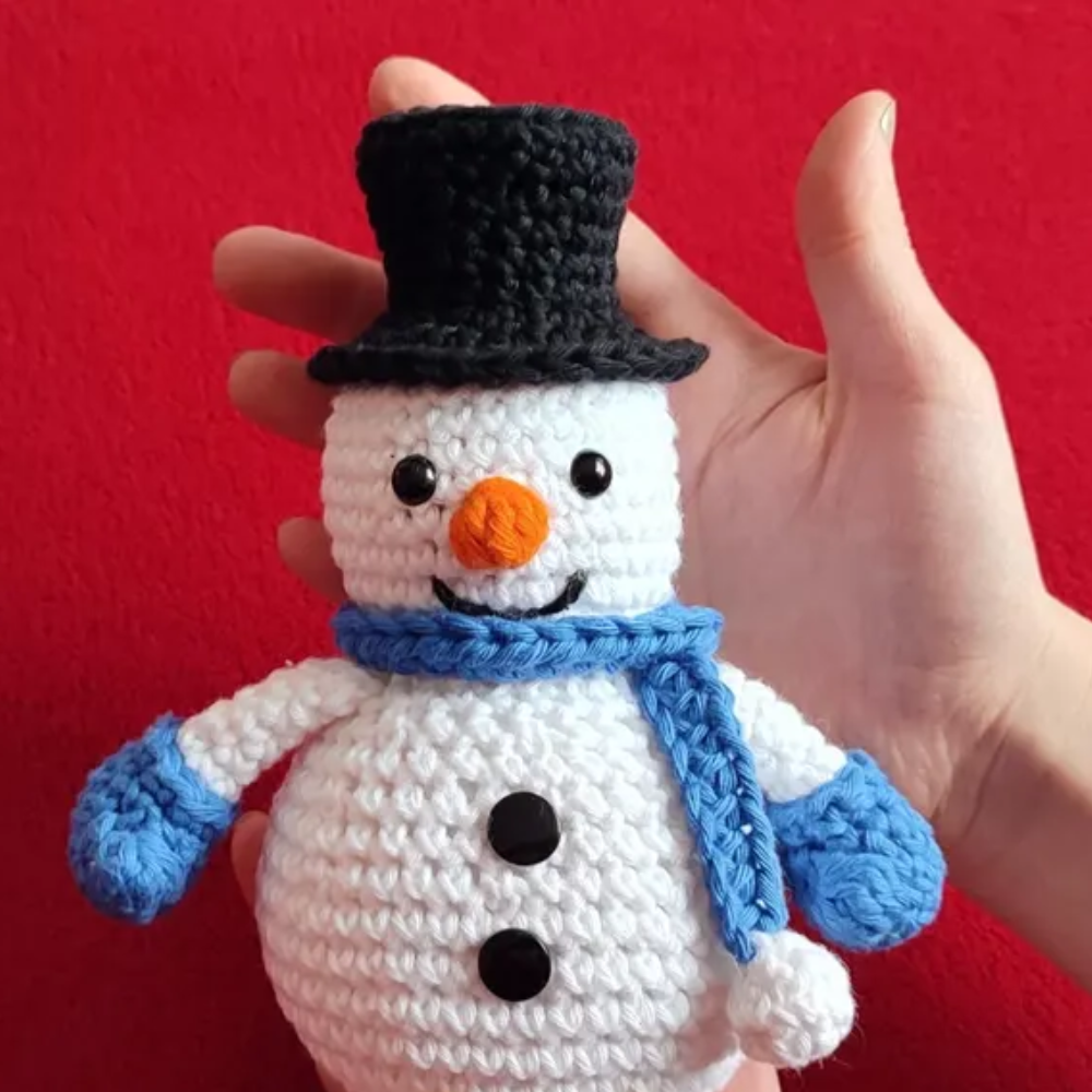 Cozy Snowmen Crochet Pattern