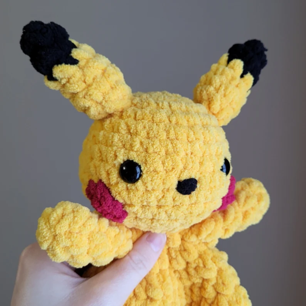 Yellow Pocket Friend Crochet Pattern